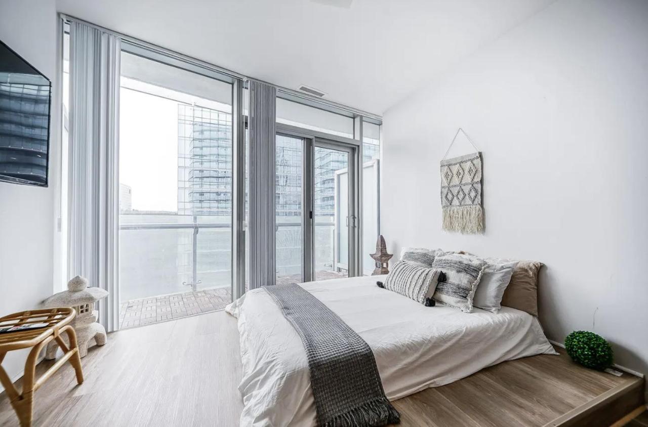 Downtown Toronto Gem Apartment Ngoại thất bức ảnh