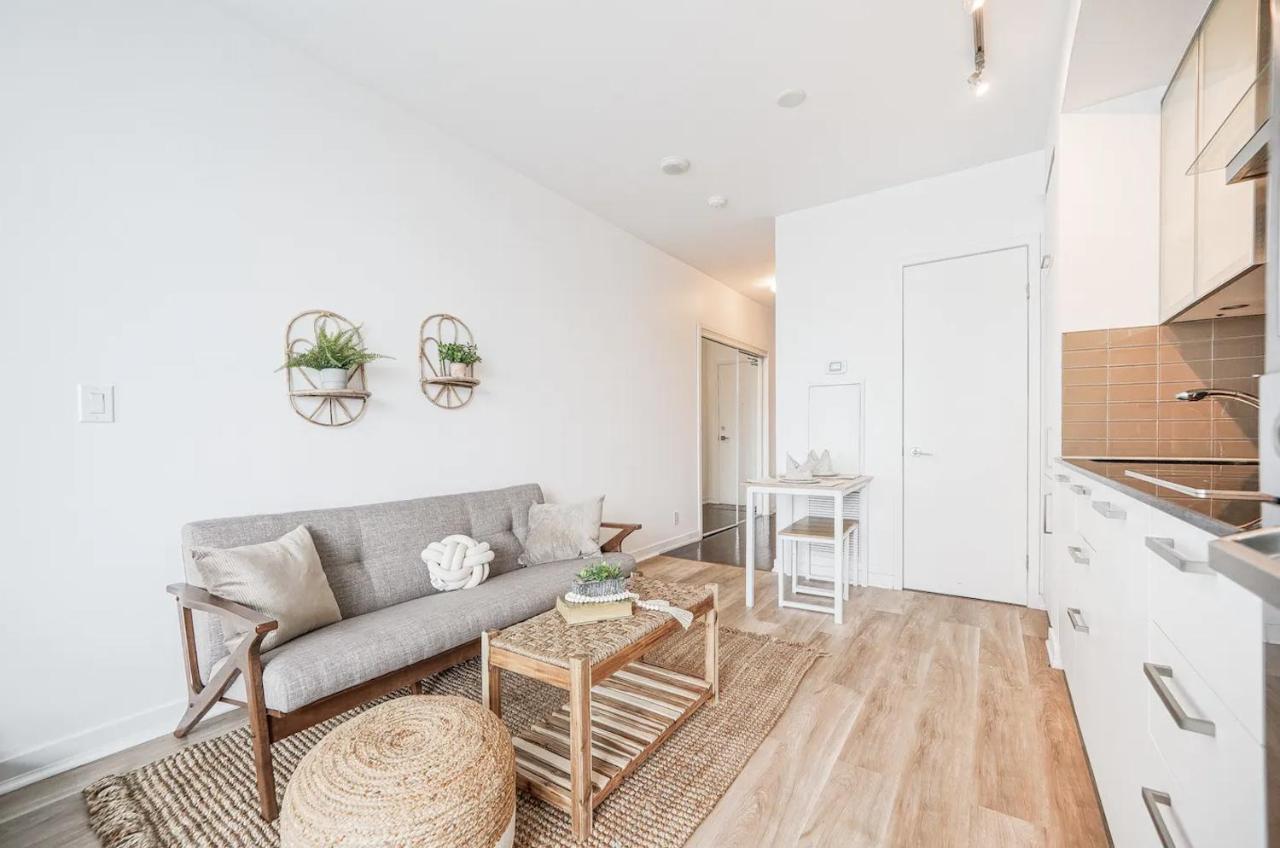 Downtown Toronto Gem Apartment Ngoại thất bức ảnh