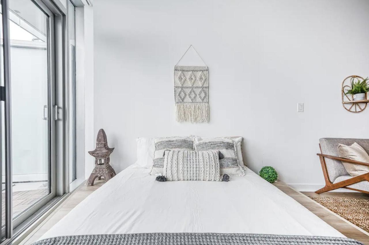 Downtown Toronto Gem Apartment Ngoại thất bức ảnh